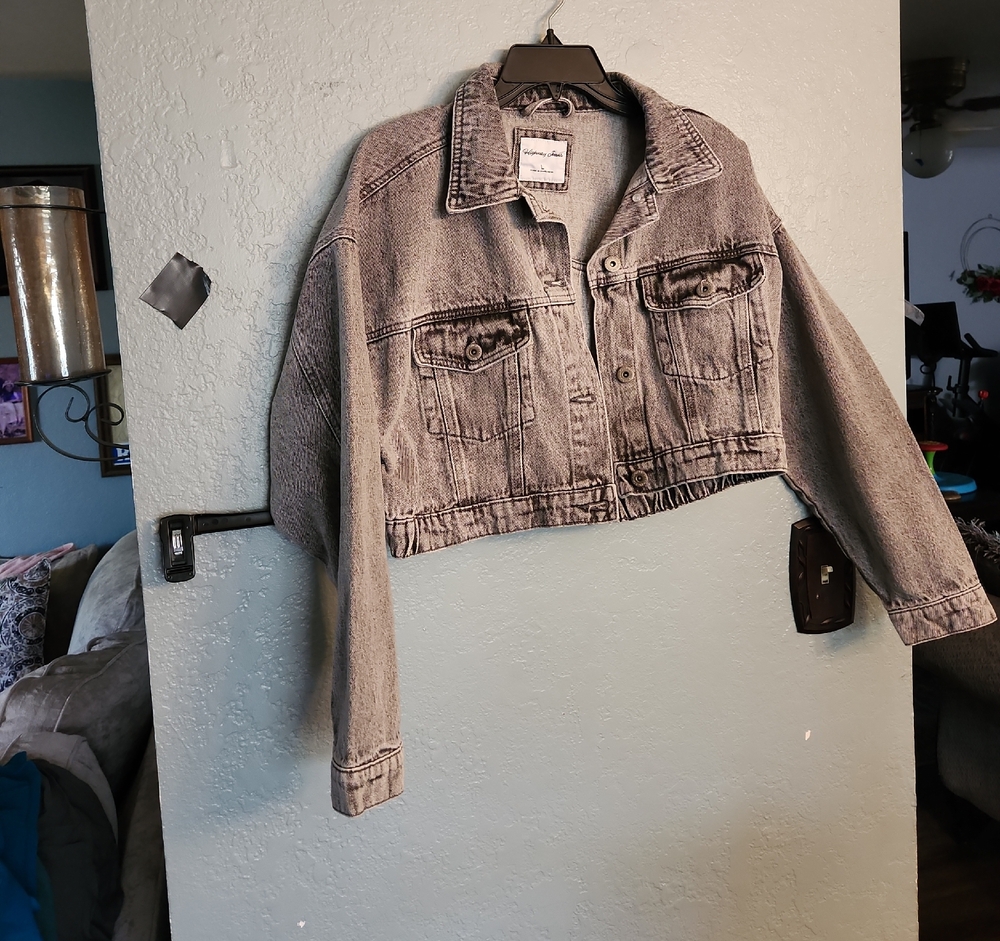 Highway Jeans Cropped Black Denim Jacket